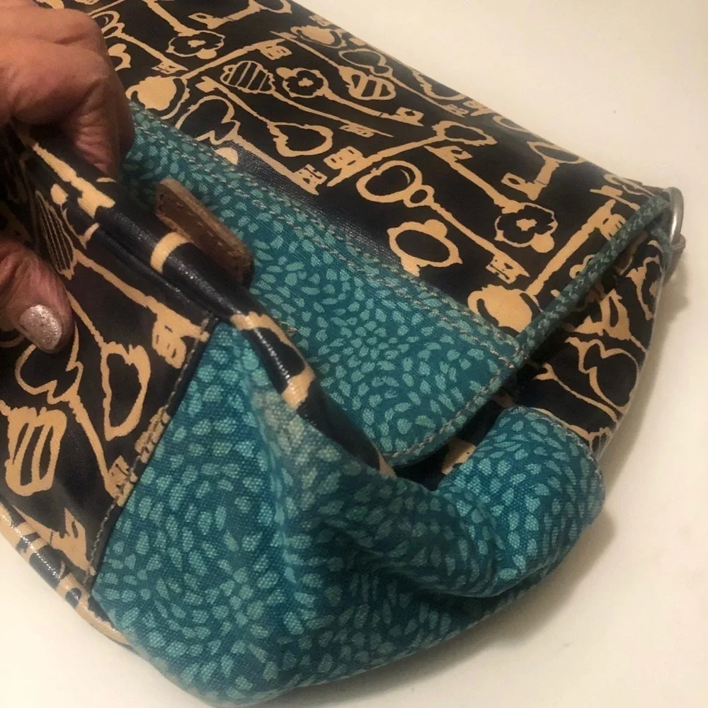Fossil Adorable bag for school,office anywhere go